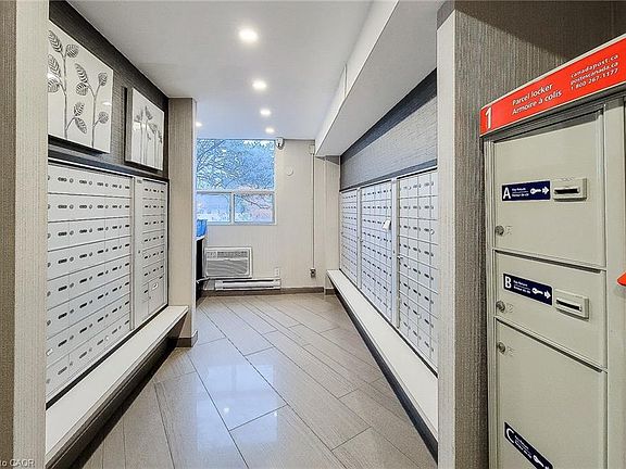 5th image of 700 Dynes Rd #712