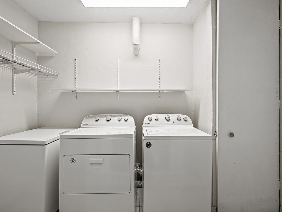 1st image of 2916 Joanna Dr