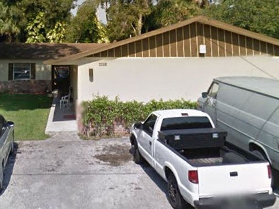 1st image of 4931 SW 65th Ave APT 1