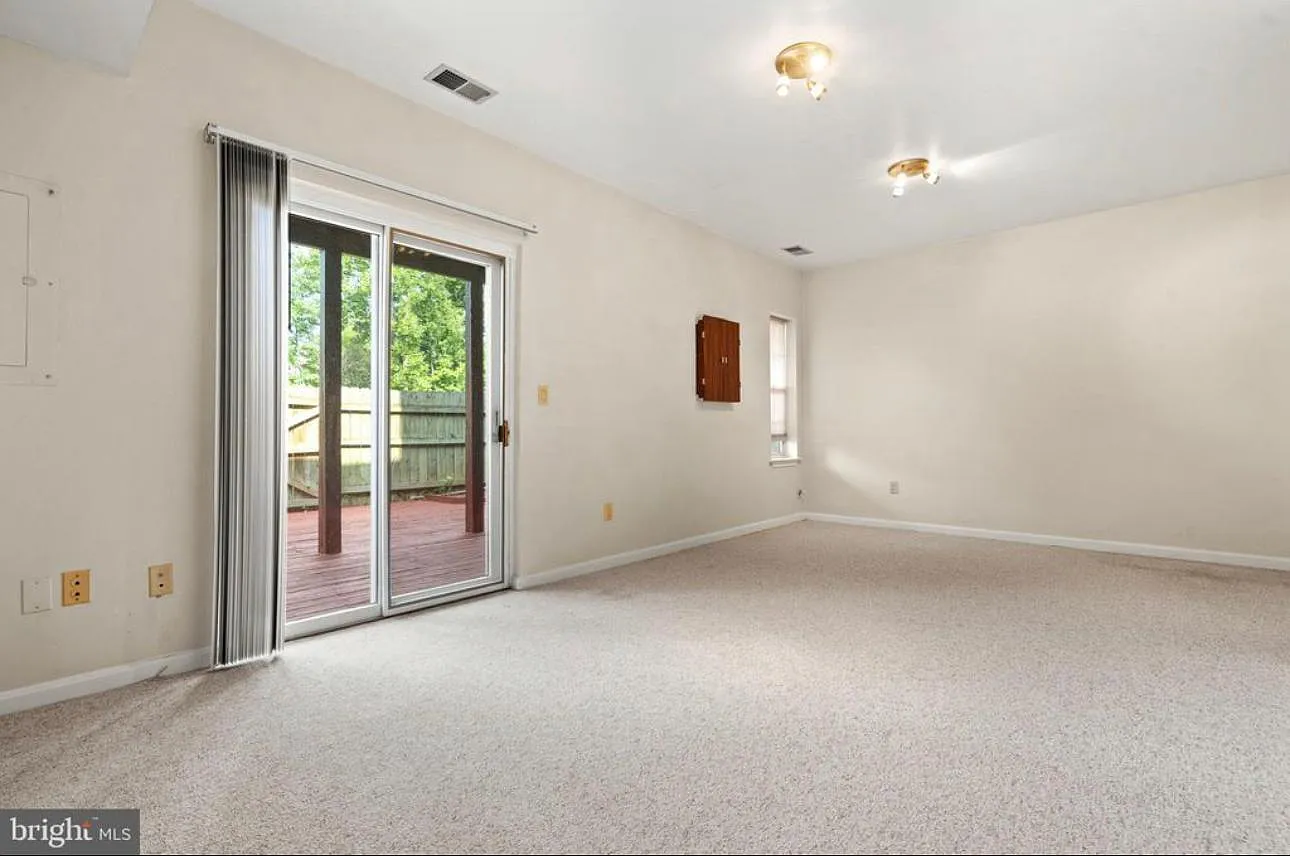 1 bed, 760 sqft, $1,600 — Photo 4