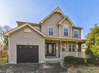 214 S Barrett Ave, Audubon, NJ 08106