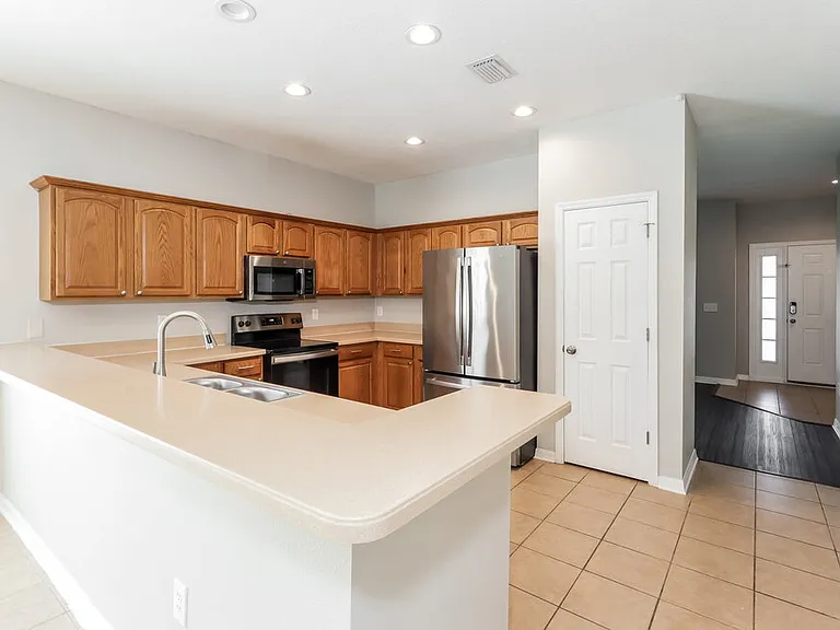 6221 Desert Peace Ave — Photo 7
