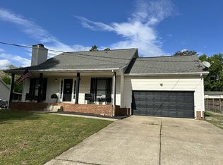 3365 Clearwater Dr, Clarksville, TN