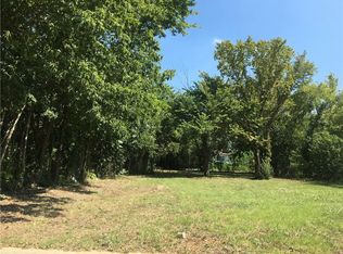 1413 E Arlington Ave, Fort Worth, TX 76104