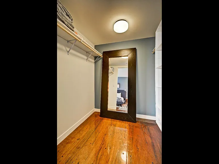 206 E Portland St — Photo 10