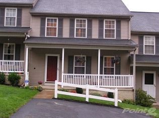 19 Park Ln, Lancaster, PA 17603