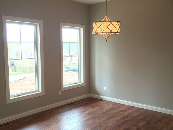 2nd image of 409 Hastings Dr