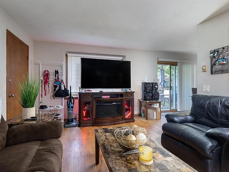 49 Park Heights Ct — Photo 8