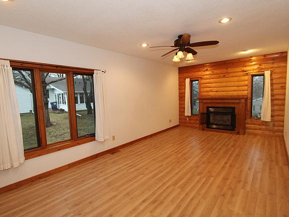 4th image of 414 15th St