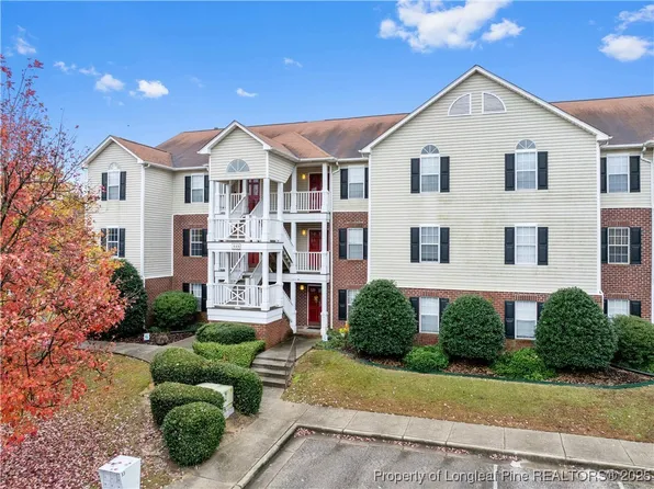 333 Bubble Creek Ct Unit 10, Fayetteville, NC 28311
