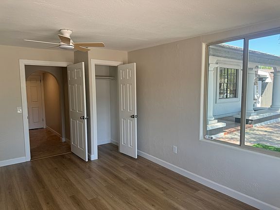 3rd image of 2158 N Yale