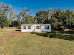 8693 Lebeau St, Livonia, LA 70755