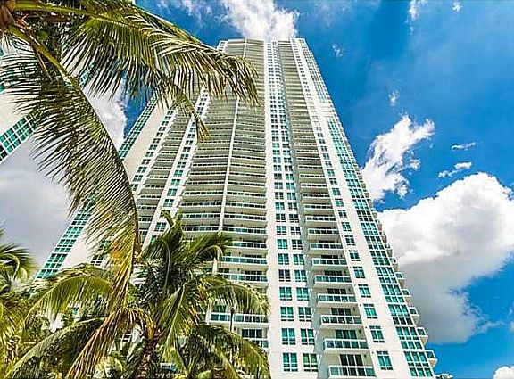 4th image of 950 Brickell Bay Dr APT 4311
