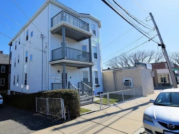 71 Billings Rd #3, Quincy, MA 02171