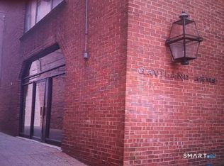 Haviland Arms, Norwalk, CT 06854