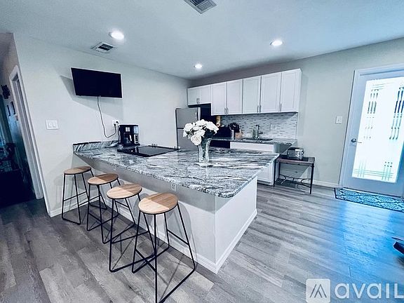 5th image of 1500 77th St N #1