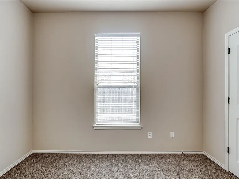 1124 Brendon Lee Ln — Photo 33