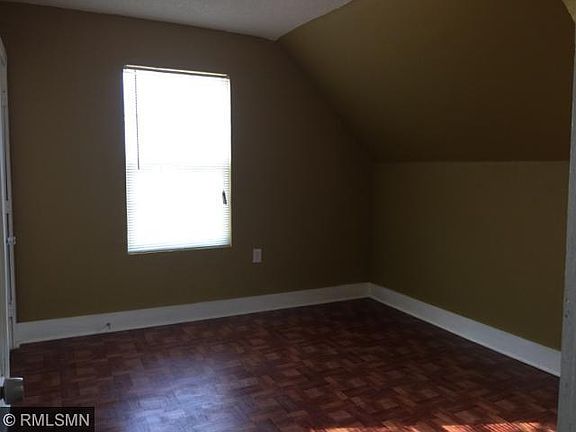 5th image of 3026 Newton Ave N