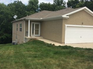 3303 N 103rd Ter, Kansas City, KS 66109