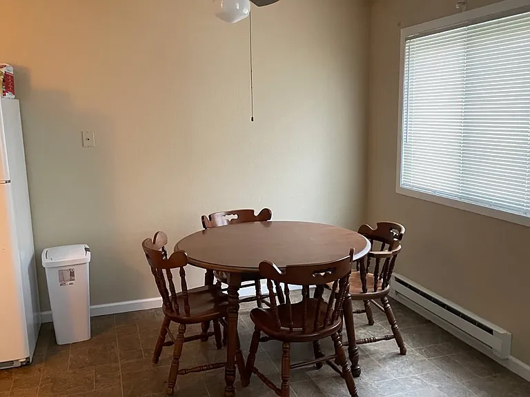 4 5th St SE #8 — Photo 6