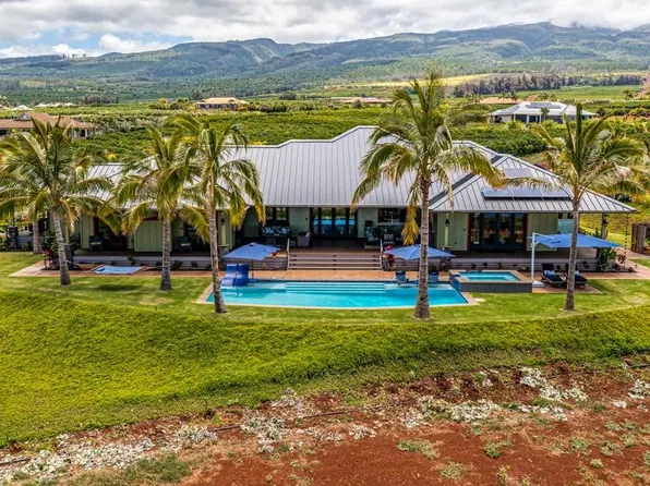 751 Oka Kope St, Lahaina, HI 96761