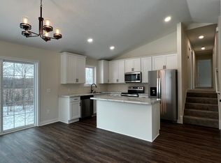 16224 Eagle Ridge Cir, Pine City, MN 55063