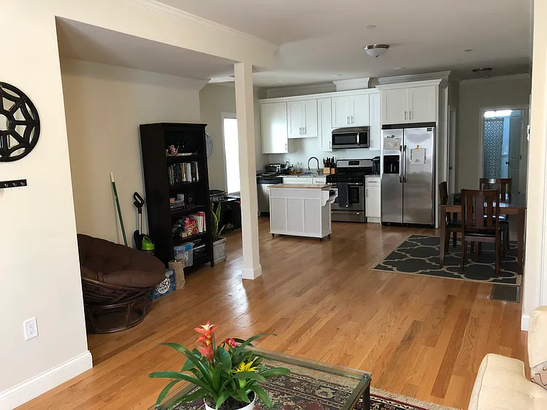 115-117 Webster Ave #2 — Photo 1