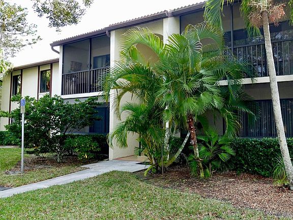 2nd image of 2025 SW Silver Pine Way #1202