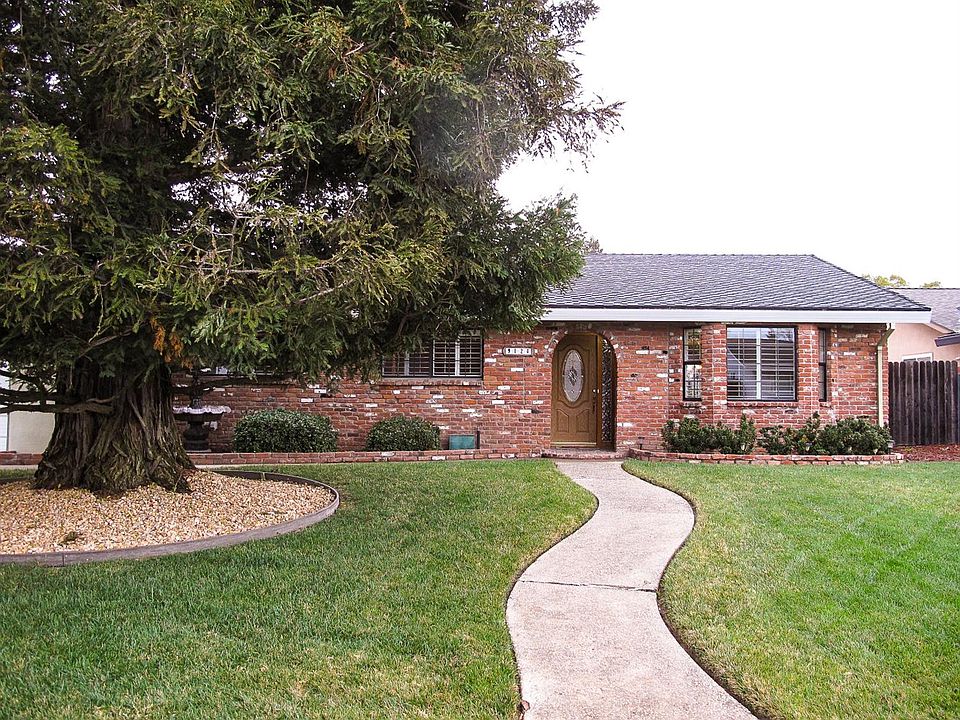 1st image of 9124 Plaza Park Dr