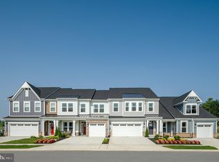 10607 Great Basin Pl, White Plains, MD 20695