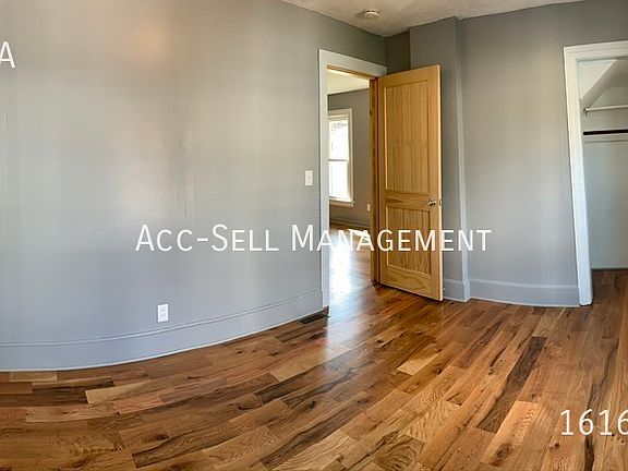 5th image of 1320 Anderson Pl NW
