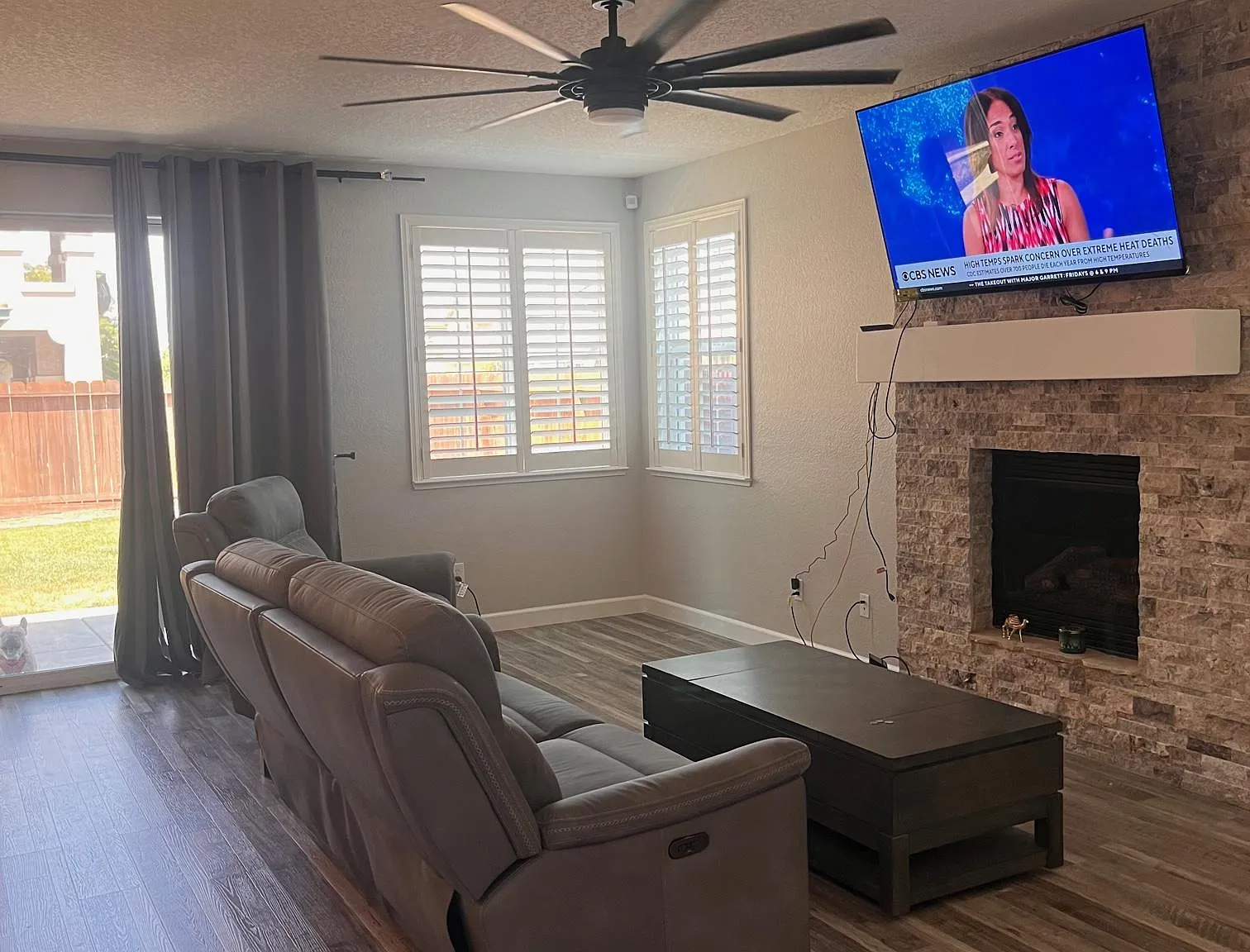 4284 Slifer Dr — Photo 2