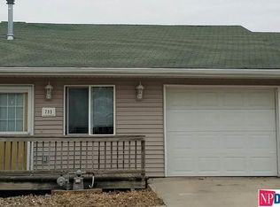 735 S 9th St, Plattsmouth, NE 68048
