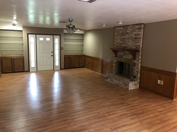 4th image of 105 Parkwood Dr