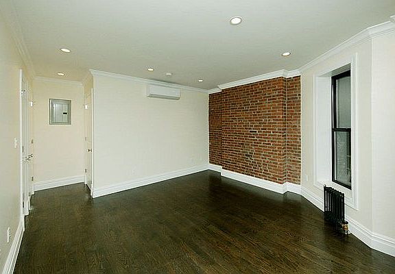 2nd image of 552 Broome St #3D