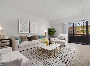 2326 Freetown Ct SUITE 11C, Reston, VA 20191