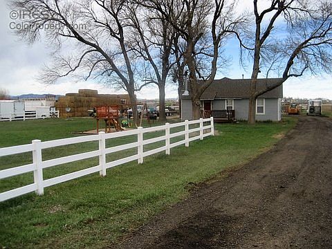 3rd image of 3943 E Highway 60
