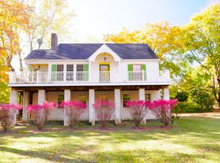 1810 Trails End Ln, Upper Black Eddy, PA 18972