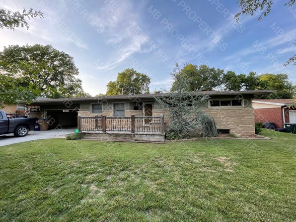 9840 W Tee Ln
