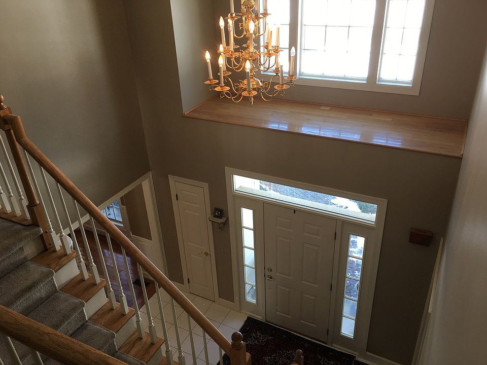 1st image of 43 Woodfield Dr