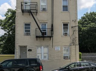 242 4th St APT 3, Passaic, NJ 07055