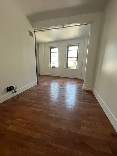 120 Greenwich St #6B Photo 1