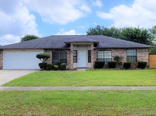 2256 Orion Lake Dr, Navarre, FL 32566