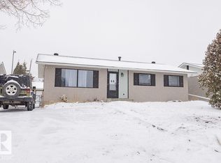 44 Ivy Cres, Strathcona County, AB T8A 1W4