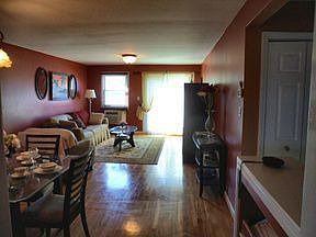 5th image of 3208 Wilshire Ln