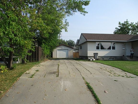 5th image of 10116 110th Ave