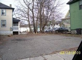 414 Bellevue Pl, Kalamazoo, MI