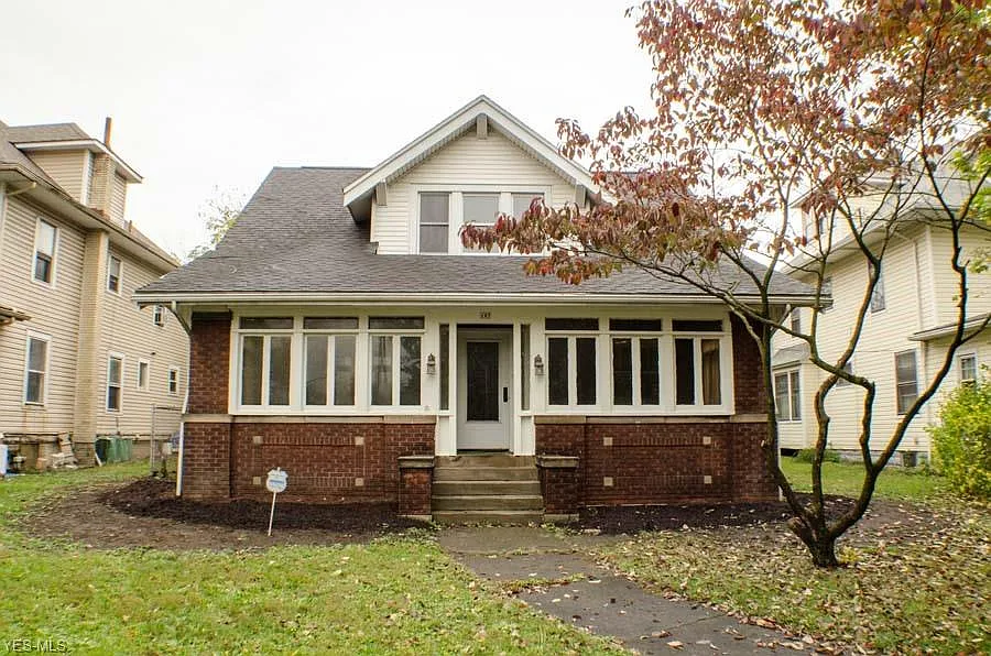 167 Norton Ave photo 1