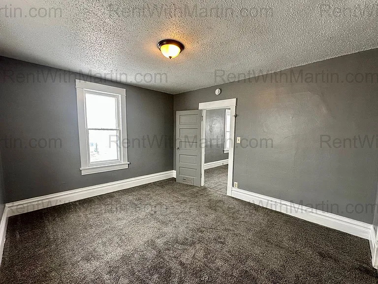 910 Mulberry St — Photo 11