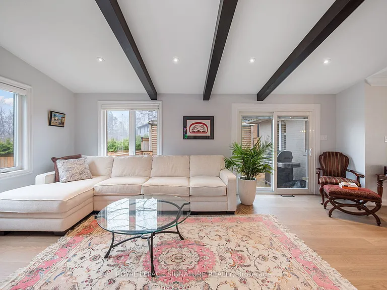 345 Flagstone Ter — Photo 18